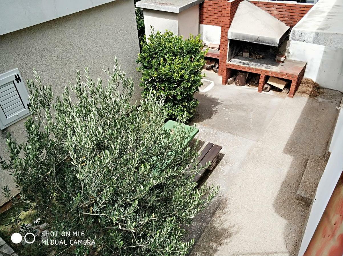 Danica House Ferienhaus Cesarica